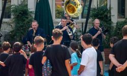 ABD Hava Kuvvetleri Orkestrası Adana'da Müzik Dolu Bir Etkinlik Gerçekleştirdi