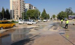 Adıyaman'da Ana Su Hattı Patladı, Yol Kullanılamaz Hale Geldi
