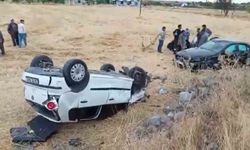 Aksaray'da Otomobil Park Halindeki Araca Çarptı: 5 Yaralı
