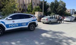 Alacak verecek kavgasında göğsünden bıçaklandı