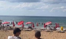 Alanya İncekum'da Denizde Hortum Oluştu, İlgililer Kameralara Sarıldı