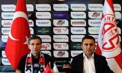 Antalyaspor, Osman Özköylü ile Sezon Sonuna Kadar Anlaştı