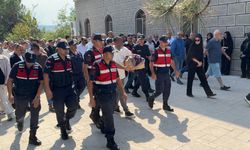 Babasının Acı Tabutu: Kazada Hayatını Kaybeden Bebeğini Uğurladı