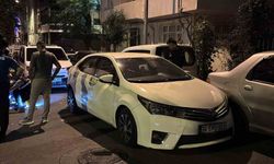 Bayrampaşa'da polisin dur ihtarına uymayan araç, kaza yaptı: 1 gözaltı