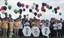 Bolu'da Öğrenciler Gazzeli Çocuklar İçin Umut Uçurdu