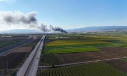 Bursa'da Siyah İncirlerin Saklandığı Soğuk Hava Deposunda Yangın Alarmı