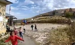 Çocukların Jandarmaya Sevgi Dolu Sarılışı: Palandöken'de İçten Anlar