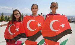 Çocukların Ortak Mesajı: 'Savaşlar Dursun' Uçurtmalar Filistin İçin Gökyüzünde