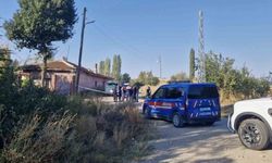 Çorum'da Evinin Önünde Cansız Bedeni Bulundu