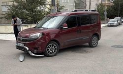 Çorum'da Hafif Ticari Araç ve Elektrikli Motosiklet Çarpıştı: 2 Yaralı