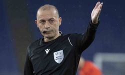 Cüneyt Çakır, yeni görevi için Rusya'ya adım attı