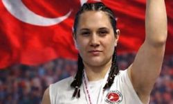 Denizlili Hilal Bayhan, Kick Boks Dünya Şampiyonası'nda Gümüş Madalya Kazandı