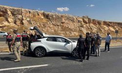 Diyarbakır'da Trafik Kazası: Otomobil ve Traktör Çarpıştı, 4 Yaralı