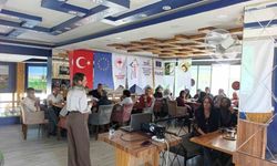 Diyarbakır'da Yerel Eylem Grubu Derneği'nden Kadın Kooperatifçiliği Eğitimi
