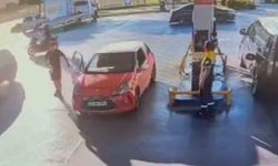 Dolandırıcının Para Dolusu Poşeti Alarak Kaçışı Kamerada Görüntülendi