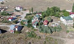 Emekli Kamu Çalışanı, Köydeki Evinin İki Katını Kafeye Dönüştürdü