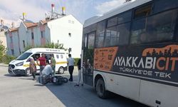 Erzincan'da Midibüs ve Motosiklet Çarpıştı: 1 Kişi Yaralandı