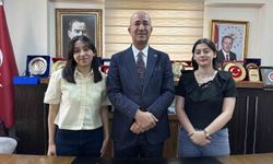 Esendere Belediyesi, Üniversite Kazanan Gençlere 100 Bin TL Destek Sağlıyor