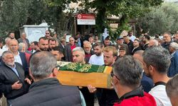 Feci Kazada Hayatını Kaybeden Hamile Anne ve İki Çocuğu Toprağa Verildi