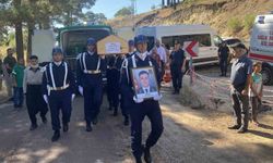 Feribot kazasında hayatını kaybeden uzman çavuş Mersin'de defnedildi