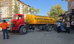 Gaziantep'te Freni Çekilmeyen Su Tankeri Üç Araca Çarptı
