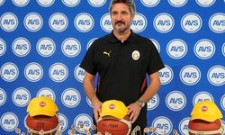 Gianmarco Pozzecco: 'Hedefim Basketbol Şampiyonlar Ligi'ni kazanmak ve Türkiye Ligi'nde başarılı olmak'