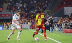 Göztepe ve Çaykur Rizespor'un Golleriyle Dolu Maçta Beraberlik Sonucu