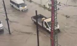 Hatay'da Sağanak Yağış Hayatı Olumsuz Etkiliyor