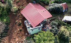 Heyelan Felaketi: Aile Mahsur Kalınca Korku Dolu Anlar Yaşadı