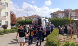 İnegöl'de Mutfaktan Yükselen Yangın 4 Kişiyi Dumandan Etkiledi