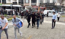 İnternetten Araç Satanları 'Güvenli Ödeme' Yalanıyla Dolandıran Çeteye Operasyon: 18 Gözaltı