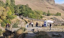 İranlı Turistlerin Gözdesi: Muradiye Şelalesi