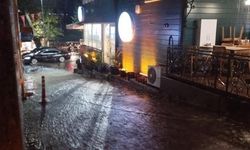 İstanbul'da Sağanak Yağış Hayatı Olumsuz Etkiliyor