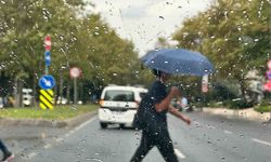 İstanbul'da Sonbahar Yağmurları Başladı: Vatandaşlar Hazırlıksız Yakalandı