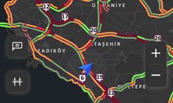 İstanbul'da Yağmur Trafiği Felç Etti: Anadolu Yakası'nda Yoğunluk Zirveye Çıktı