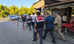 İzmir'de FETÖ'nün Finansmanına Yönelik Operasyonda 21 Gözaltı