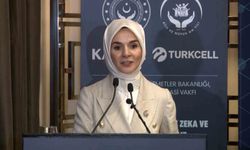 Kadınları Dijital Dünyanın Tehlikelerinden Koruyacak Stratejik Adım