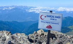 Karçal Dağı'nın Zirvesi Havadan Görüntülendi: 3 Bin 428 Metre Yükseklikte Eşsiz Manzaralar