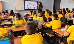 Kars'ta Öğrenciler Gıda İsrafına Dikkat Çekiyor
