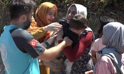 Kayıp Çocuğunu Bulan Anne Sevincini Kontrol Edemedi