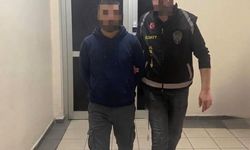 Kendini Polis Olarak Tanıtan Dolandırıcı, Kuyumcuda Altın Alırken Yakalandı