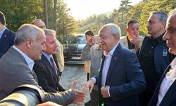 Kılıçdaroğlu, CHP'nin Bolu'daki 3 Günlük Değerlendirme Kampına Katıldı
