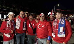 Kocaeli Stadyumu'nda Milli Maç Coşkusu: Taraftarlar Akın Etti