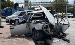 Konya'da Feci Kaza: Tofaş Hurdaya Döndü, 4 Yaralı