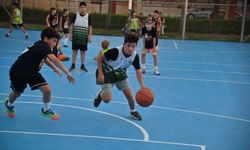 Manisa'da Basketbol Heyecanı: Gençler Sahada Buluştu