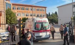 Manisa'da Okul Önünde Silahlı Saldırı: Öğrenciler Yaralandı