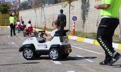 Minik Sürücüler Eğlenceli Bir Şekilde Trafik Kurallarını Öğrendi