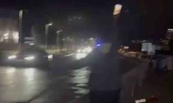 Motosiklet Kazasında Gençlerin Kahramanlığı: Trafiği Durdurup Yardım Geldi