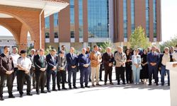 Mukaddes Emanetler Sergisi Denizli'de Ziyaretçilerini Ağırlamaya Başladı