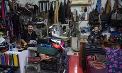 Okul Dönemi ve Yağmurlar Ayakkabı Tamircilerine Can Suı Oldu